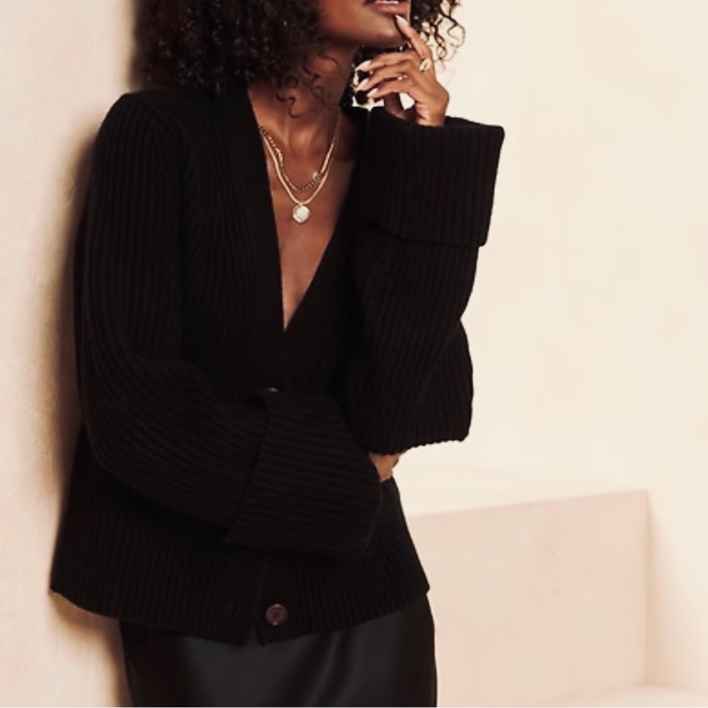 Banana Republic Talia Merino-Cashmere Black Women's Sweater